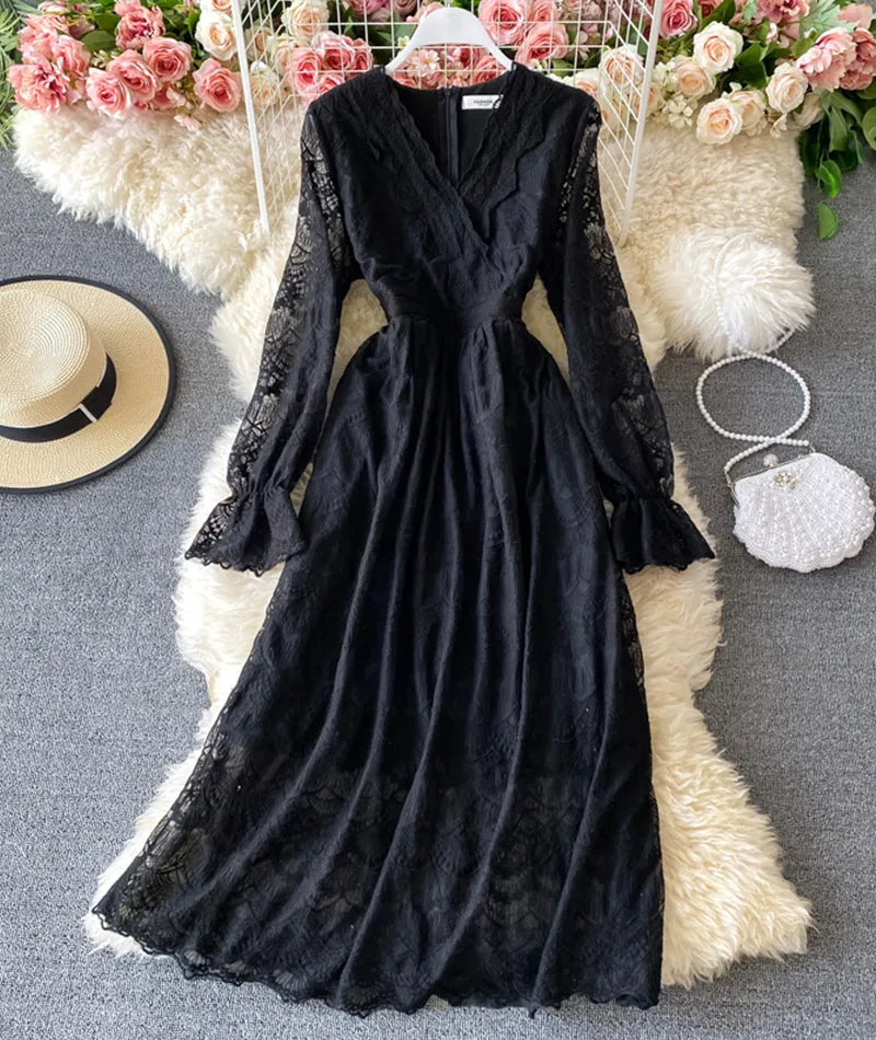 Elegant v neck lace long sleeve dress    S09