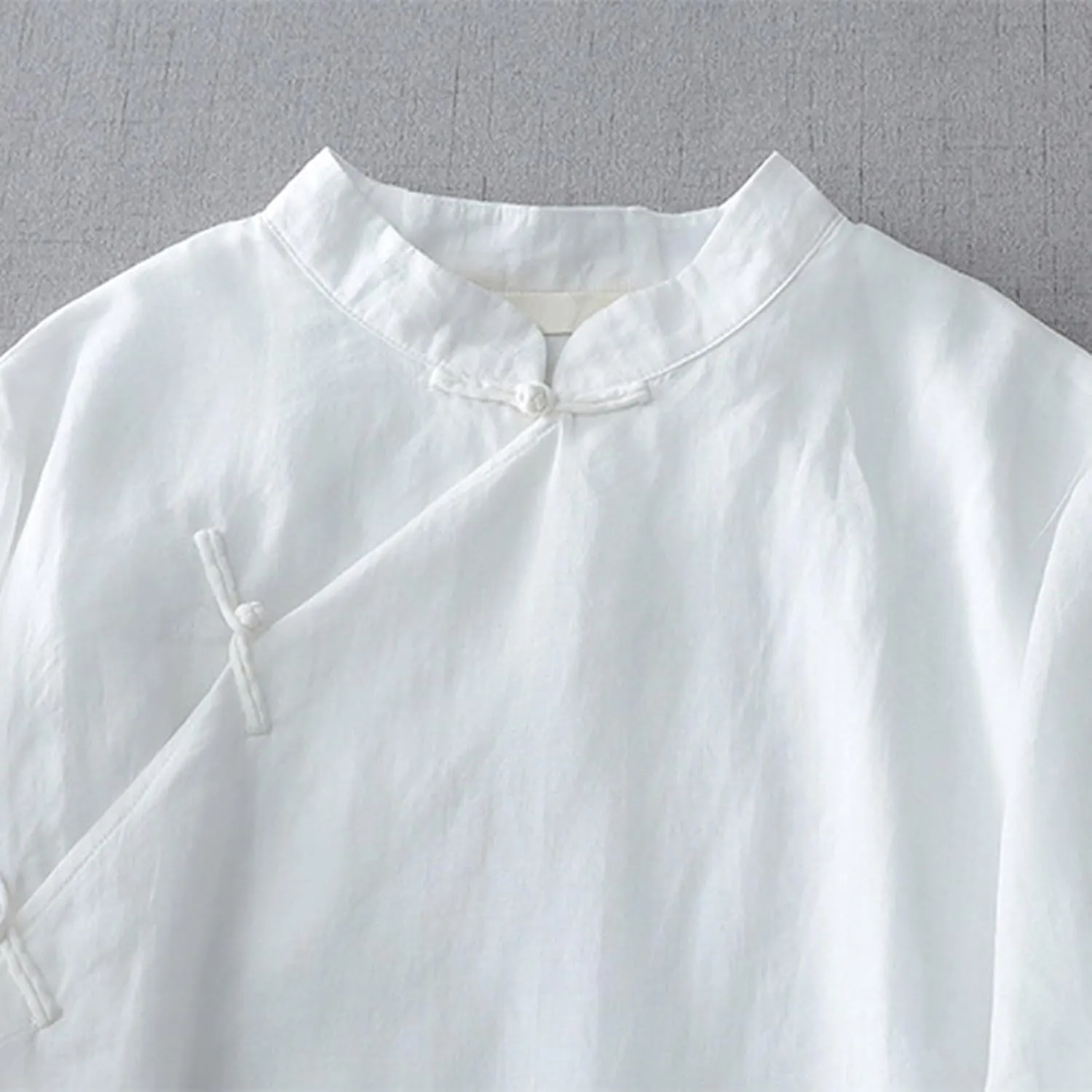 Mzkdieey Women's Cotton Linen Retro Chinese Frog Button Shirts Traditional Mandarin Collar Tops Plus Size Long Sleeve Blouse