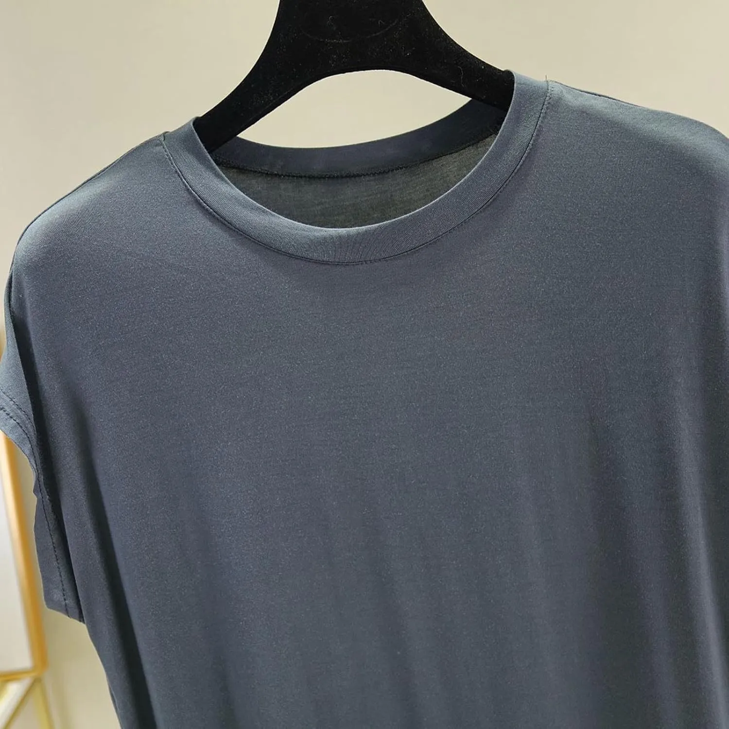 Womens Summer Athletic Vests Roune Neck Sleeveless Pullover Sproting Tank Tops Solid Color Loose Comfy Fitness Vest